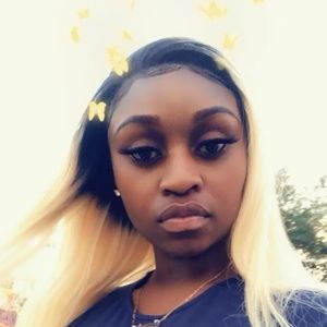 Meet your Posher, Smiley